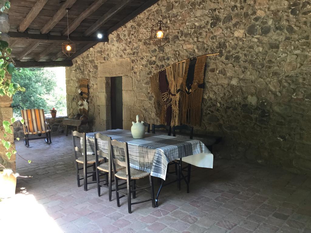 Mas Pardas Santa Pau Kültér fotó