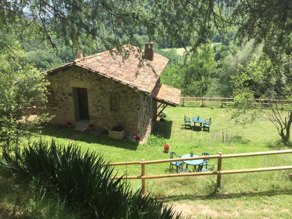 Mas Pardas Santa Pau Kültér fotó